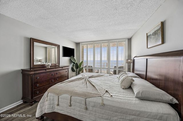 1601 OCEAN Drive 909, Jacksonville Beach, FL 32250