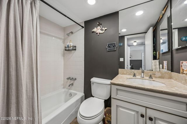 1601 OCEAN Drive 909, Jacksonville Beach, FL 32250
