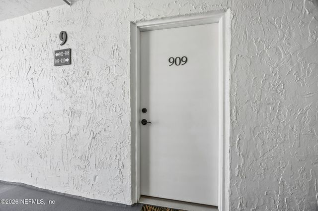 1601 OCEAN Drive 909, Jacksonville Beach, FL 32250
