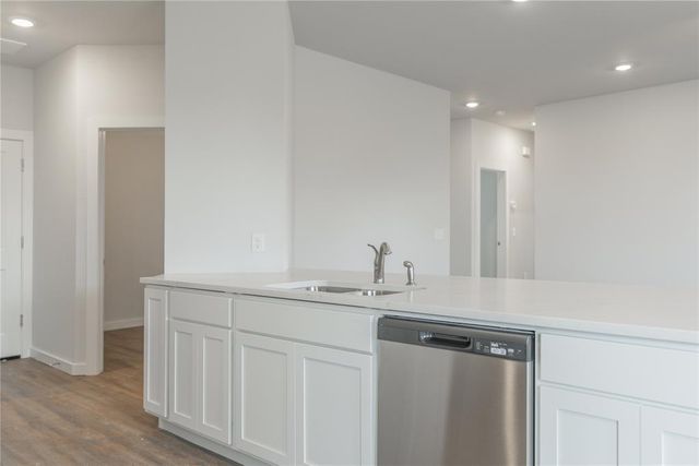 5290 Bluestem Avenue, Guthrie, OK 73044