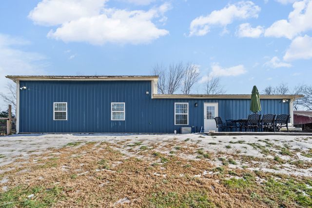 1317 Ewing Albright Rd, Ashland City, TN 37015