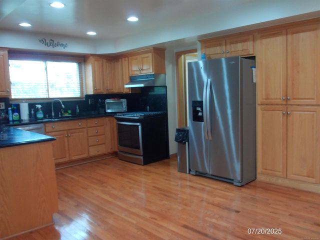 41223 Sesame Drive, Sterling Heights, MI 48314