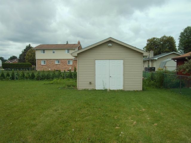 41223 Sesame Drive, Sterling Heights, MI 48314