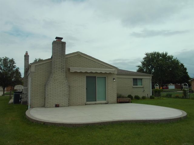 41223 Sesame Drive, Sterling Heights, MI 48314