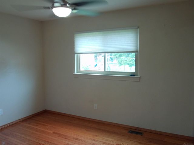 41223 Sesame Drive, Sterling Heights, MI 48314