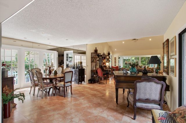 11083 Applegate Lane, Boynton Beach, FL 33437