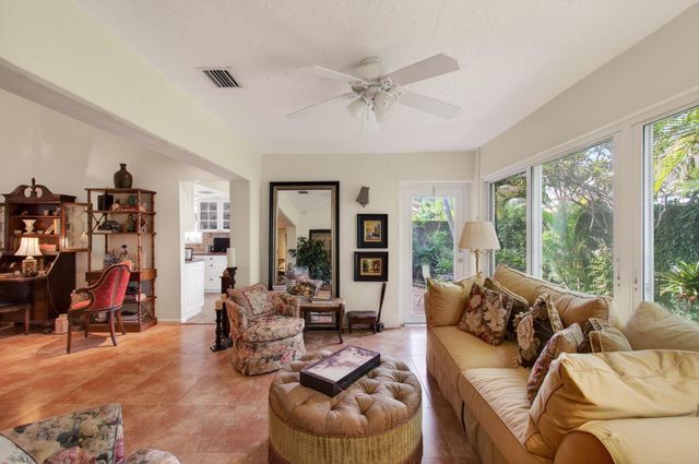 11083 Applegate Lane, Boynton Beach, FL 33437