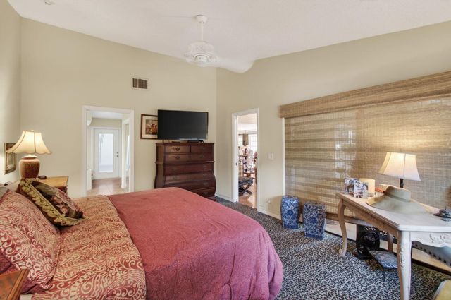 11083 Applegate Lane, Boynton Beach, FL 33437