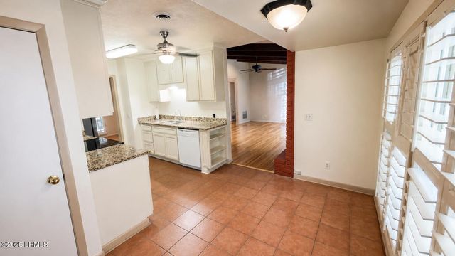 3000 Dogwood Street, Beaufort, SC 29906