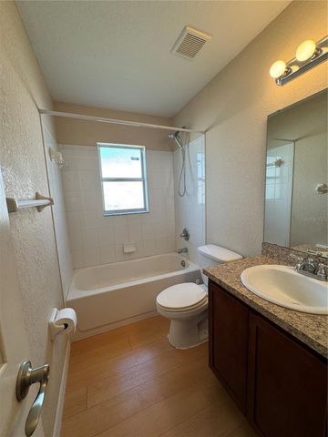 4562 TURNER OAKS DRIVE, Mulberry, FL 33860