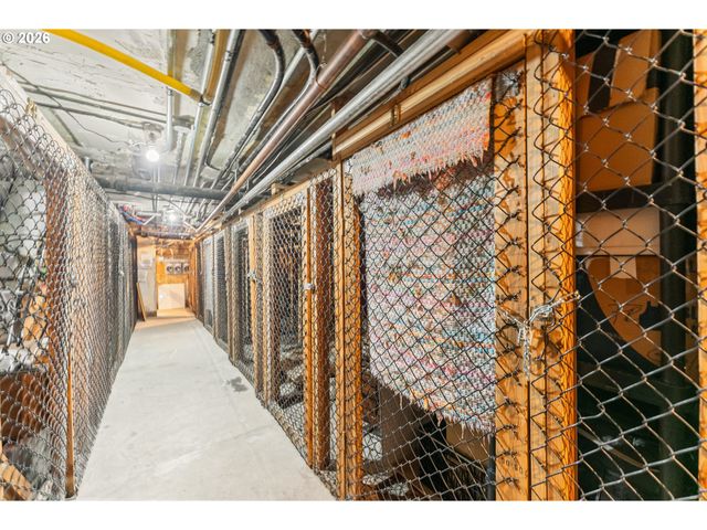 20 Nw 16TH Ave 215, Portland, OR 97209