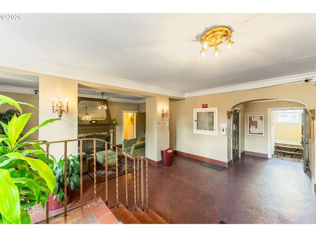 20 Nw 16TH Ave 215, Portland, OR 97209