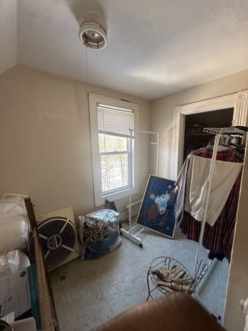 84 Alexander Steet, Boston, MA 02125