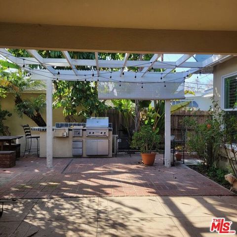 2781 N Bellflower Boulevard, Long Beach, CA 90815