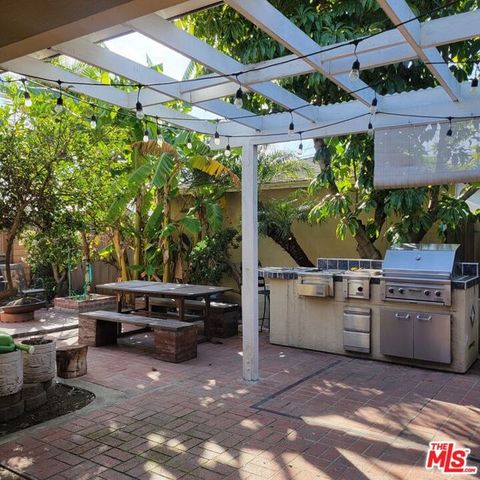 2781 N Bellflower Boulevard, Long Beach, CA 90815