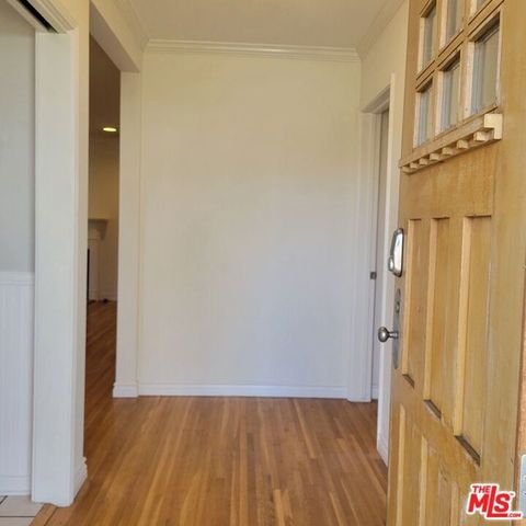 2781 N Bellflower Boulevard, Long Beach, CA 90815