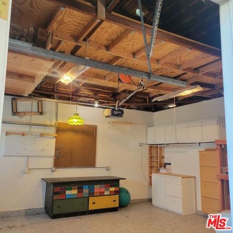 2781 N Bellflower Boulevard, Long Beach, CA 90815