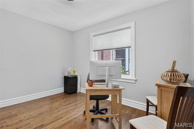 5460 Rhodes Avenue, St Louis, MO 63109