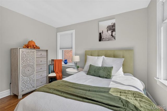 5460 Rhodes Avenue, St Louis, MO 63109