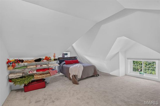 5460 Rhodes Avenue, St Louis, MO 63109