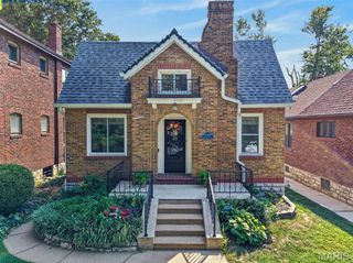 5460 Rhodes Avenue, St Louis, MO 63109