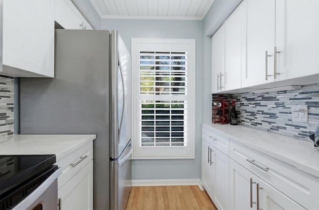 813 WEXFORD BOULEVARD 813, Venice, FL 34293