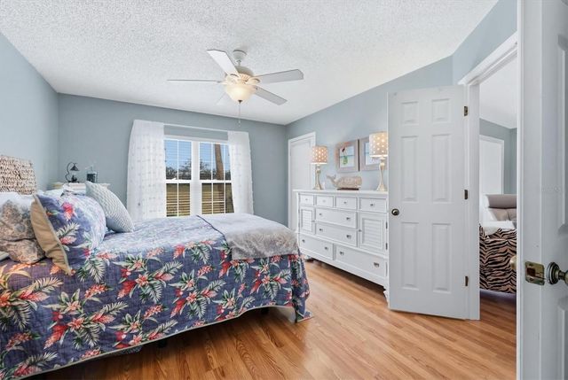 813 WEXFORD BOULEVARD 813, Venice, FL 34293