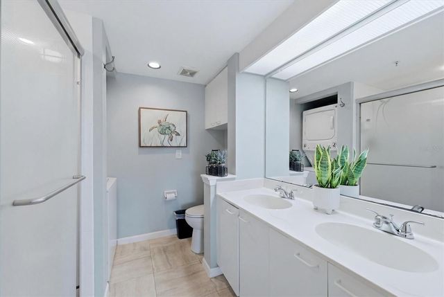 813 WEXFORD BOULEVARD 813, Venice, FL 34293