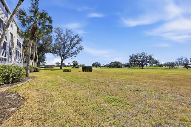 813 WEXFORD BOULEVARD 813, Venice, FL 34293