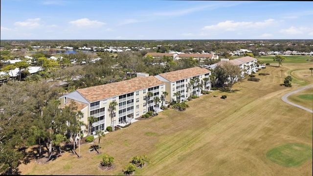 813 WEXFORD BOULEVARD 813, Venice, FL 34293