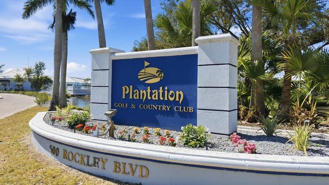 813 WEXFORD BOULEVARD 813, Venice, FL 34293