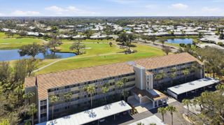 813 WEXFORD BOULEVARD 813, Venice, FL 34293