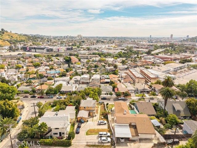 437 Isabel, Los Angeles, CA 90065