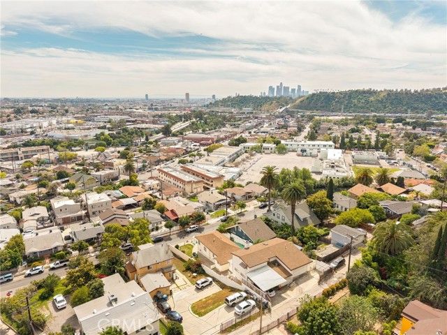 437 Isabel, Los Angeles, CA 90065