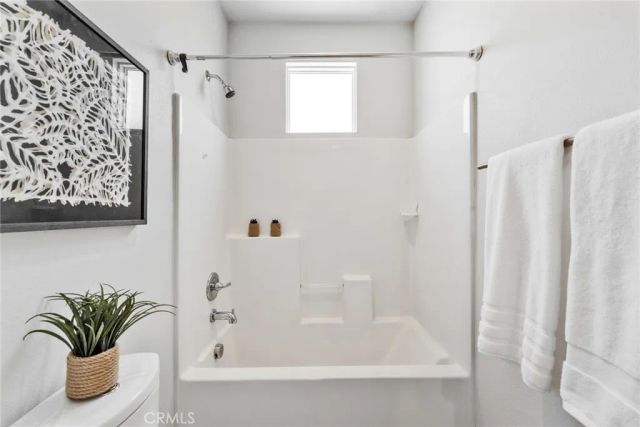 8417 Tweedy, Downey, CA 90240