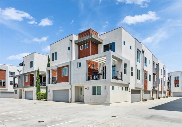 8417 Tweedy, Downey, CA 90240