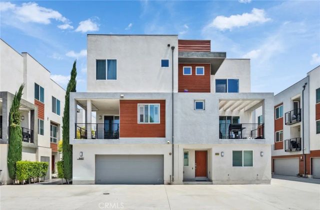 8417 Tweedy, Downey, CA 90240