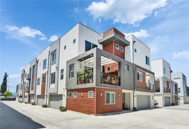 8417 Tweedy, Downey, CA 90240
