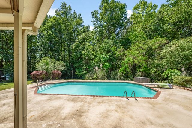 843 St. Murphys Drive, Columbus, GA 31904