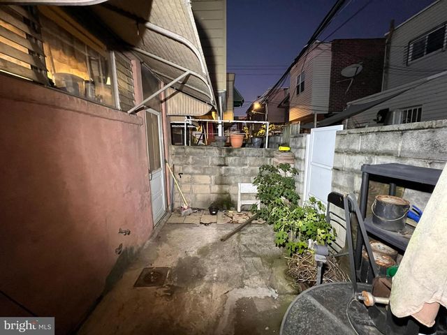 1809 S CHADWICK ST, Philadelphia, PA 19145