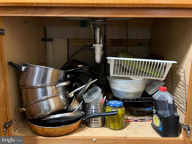 1809 S CHADWICK ST, Philadelphia, PA 19145