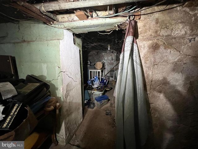 1809 S CHADWICK ST, Philadelphia, PA 19145