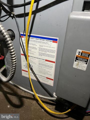 1809 S CHADWICK ST, Philadelphia, PA 19145