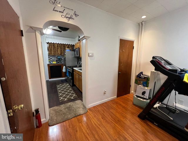 1809 S CHADWICK ST, Philadelphia, PA 19145