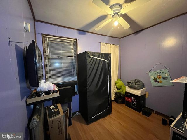 1809 S CHADWICK ST, Philadelphia, PA 19145