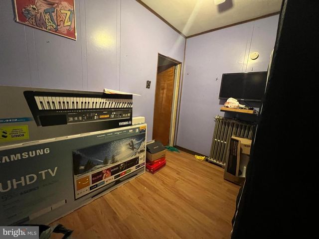 1809 S CHADWICK ST, Philadelphia, PA 19145