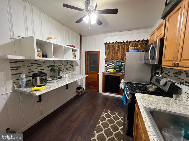 1809 S CHADWICK ST, Philadelphia, PA 19145