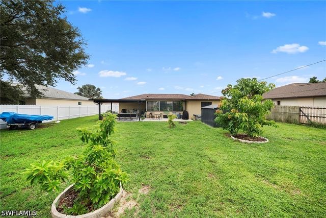 1216 SE 21st PL, Cape Coral, FL 33990