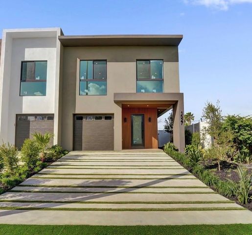 1527 NE 15TH Avenue, Fort Lauderdale, FL 33304