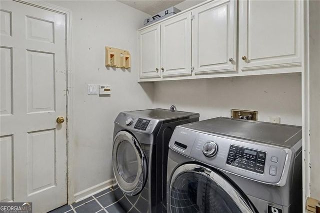 210 Hanarry Drive, Lawrenceville, GA 30046